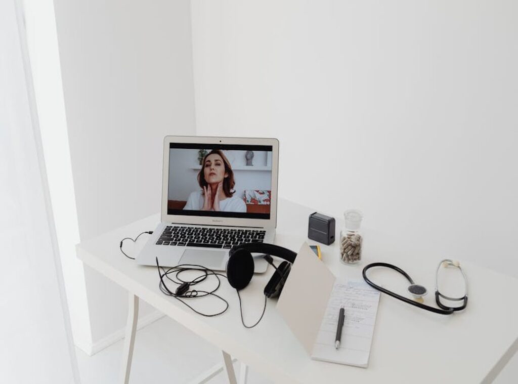 Where Can I Download Eve2876 Online